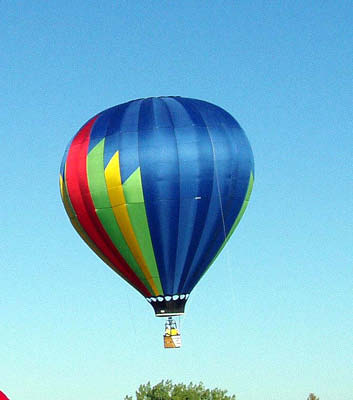2003-07-montrose-balloons049
